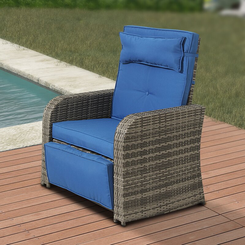 Breakwater Bay Chaise de patio inclinable d’extérieur avec coussins
